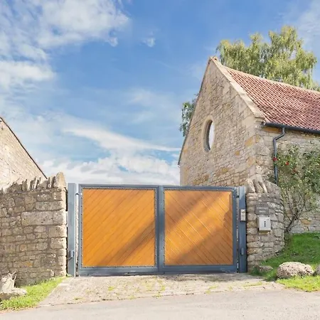 Beautiful One-Bed Countryside Retreat In Bath Apartment Exterior photo